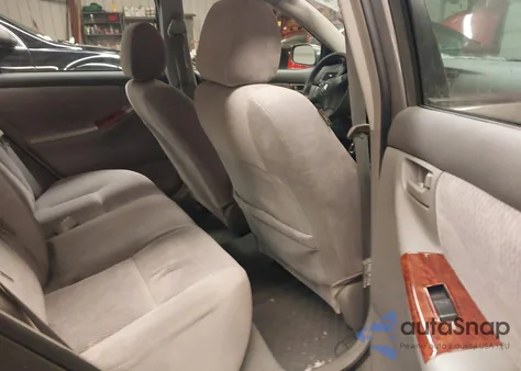 2005 Toyota Corolla Le из США, поврежденный, VIN 2T1BR30E55C329821